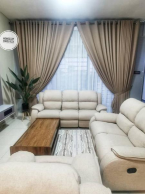 Rumah Eza Guest House with Private Pool Kuantan